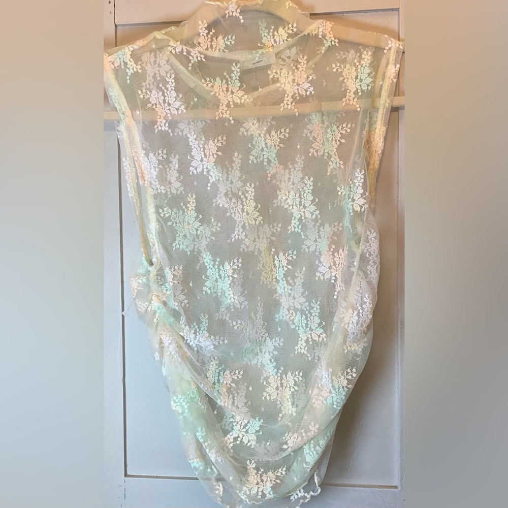 Intimately Free People “Nice Try” Lace Muscle Tank in Hazy Combo (pastels), NWOT - Picture 3 of 9